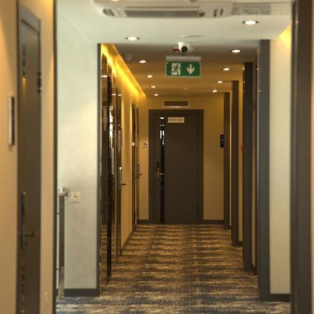 Unique Hotel Tasken Kültér fotó