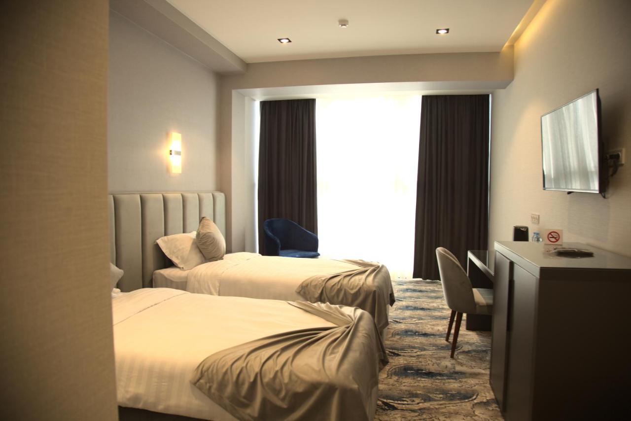 Unique Hotel Tasken Kültér fotó