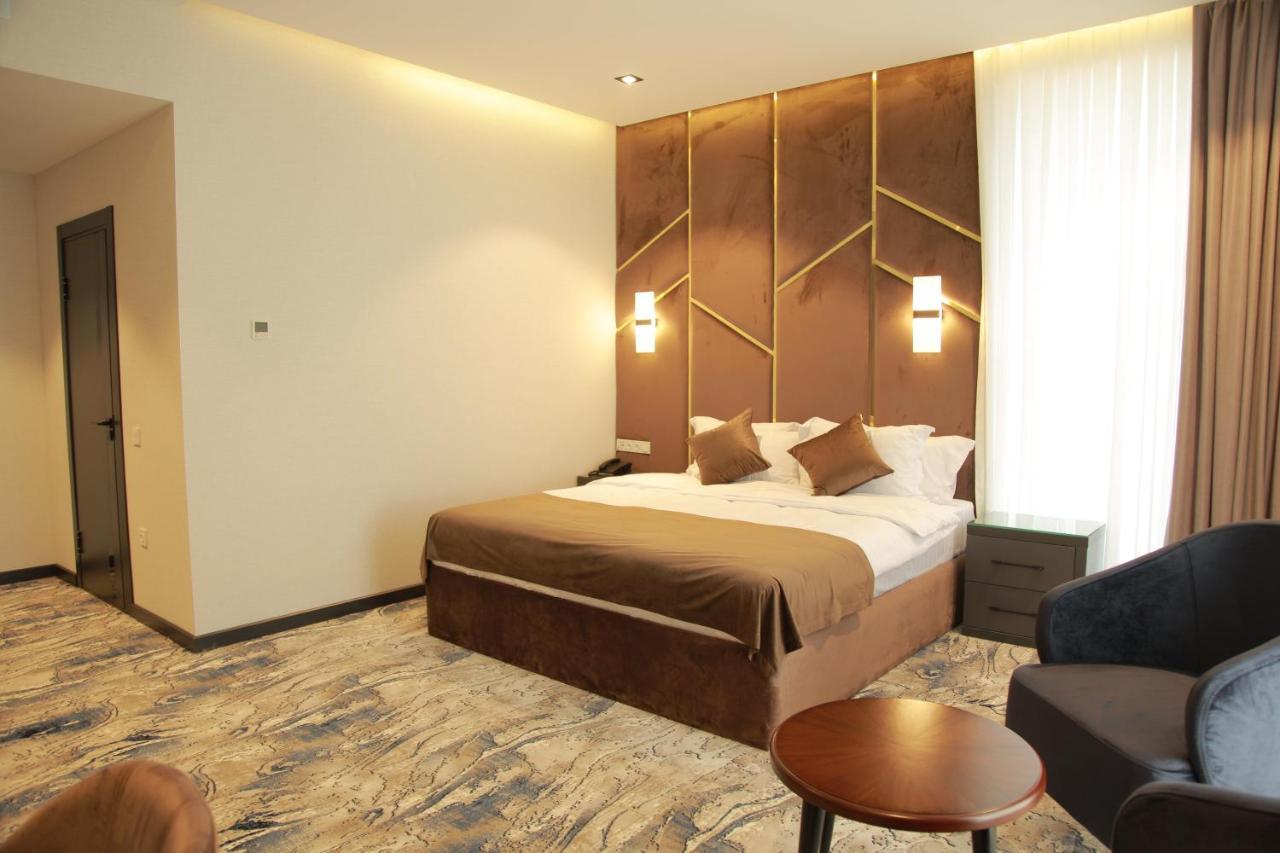 Unique Hotel Tasken Kültér fotó