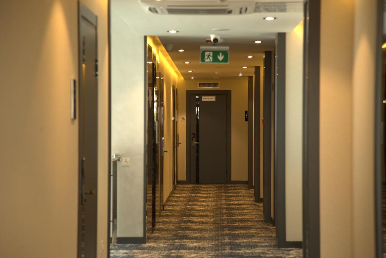 Unique Hotel Tasken Kültér fotó