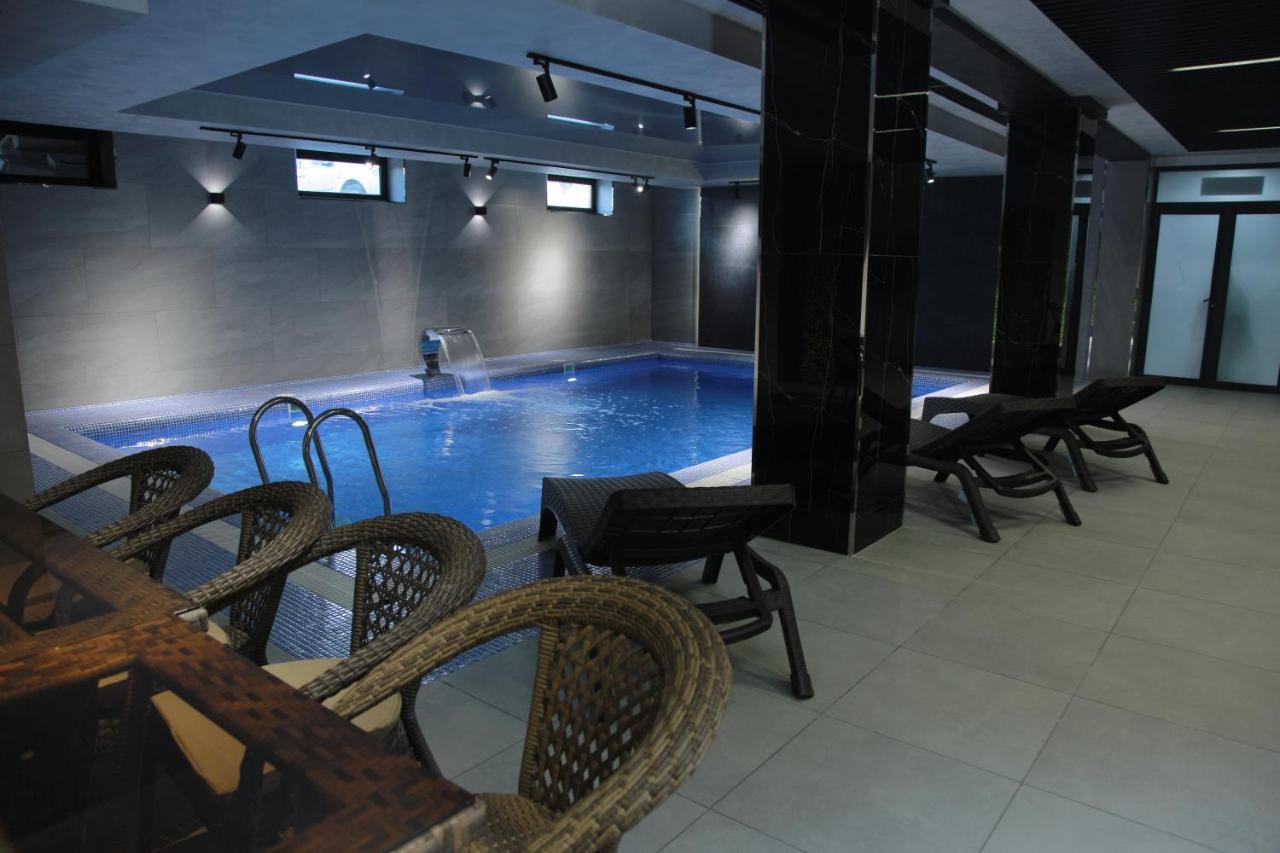 Unique Hotel Tasken Kültér fotó