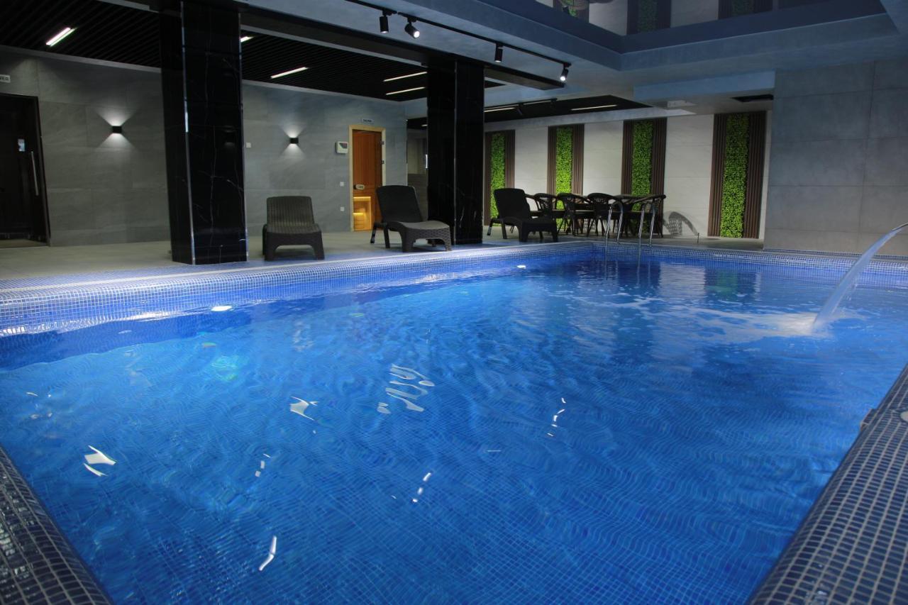 Unique Hotel Tasken Kültér fotó