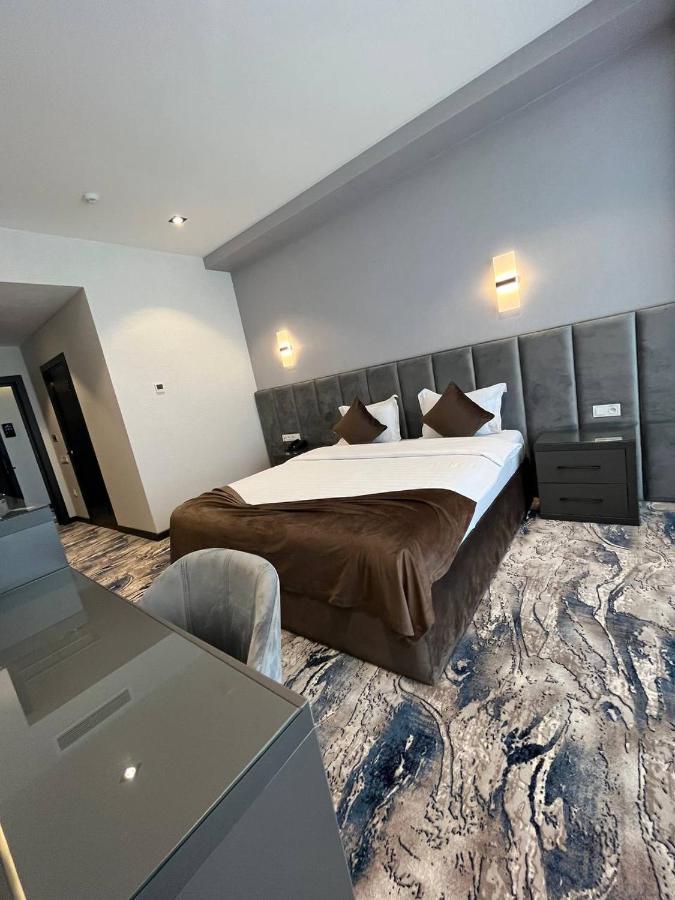 Unique Hotel Tasken Kültér fotó