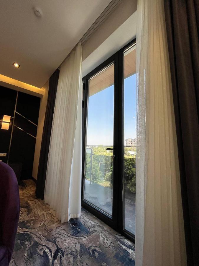 Unique Hotel Tasken Kültér fotó
