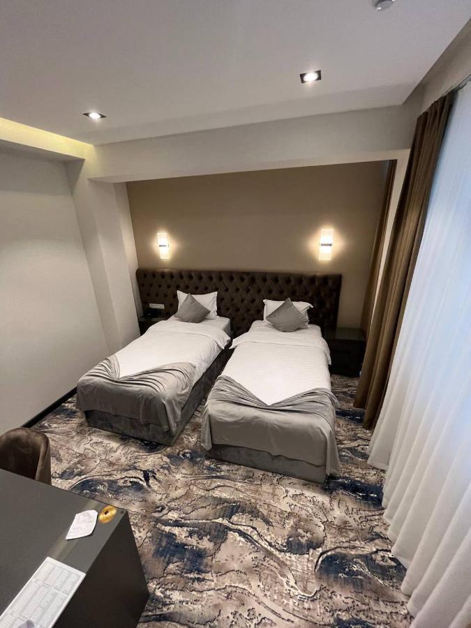 Unique Hotel Tasken Kültér fotó